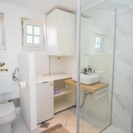 Tanjy Apartman Selce