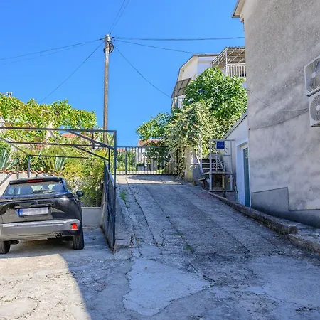 Tanjy Apartman *